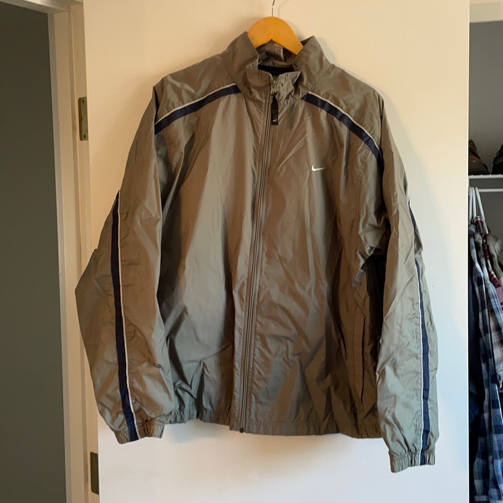 Nike windbreaker